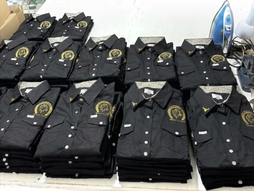 pedido de blusas listas para ser enviadas