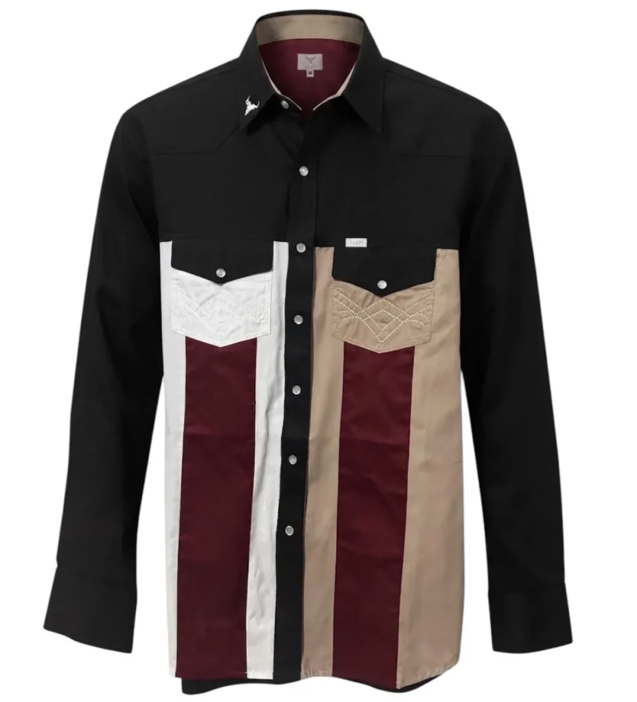 camisa ensamblada con la tecnica de patchwork, bloques de colores negros principalmente y gindas , blancos y beige