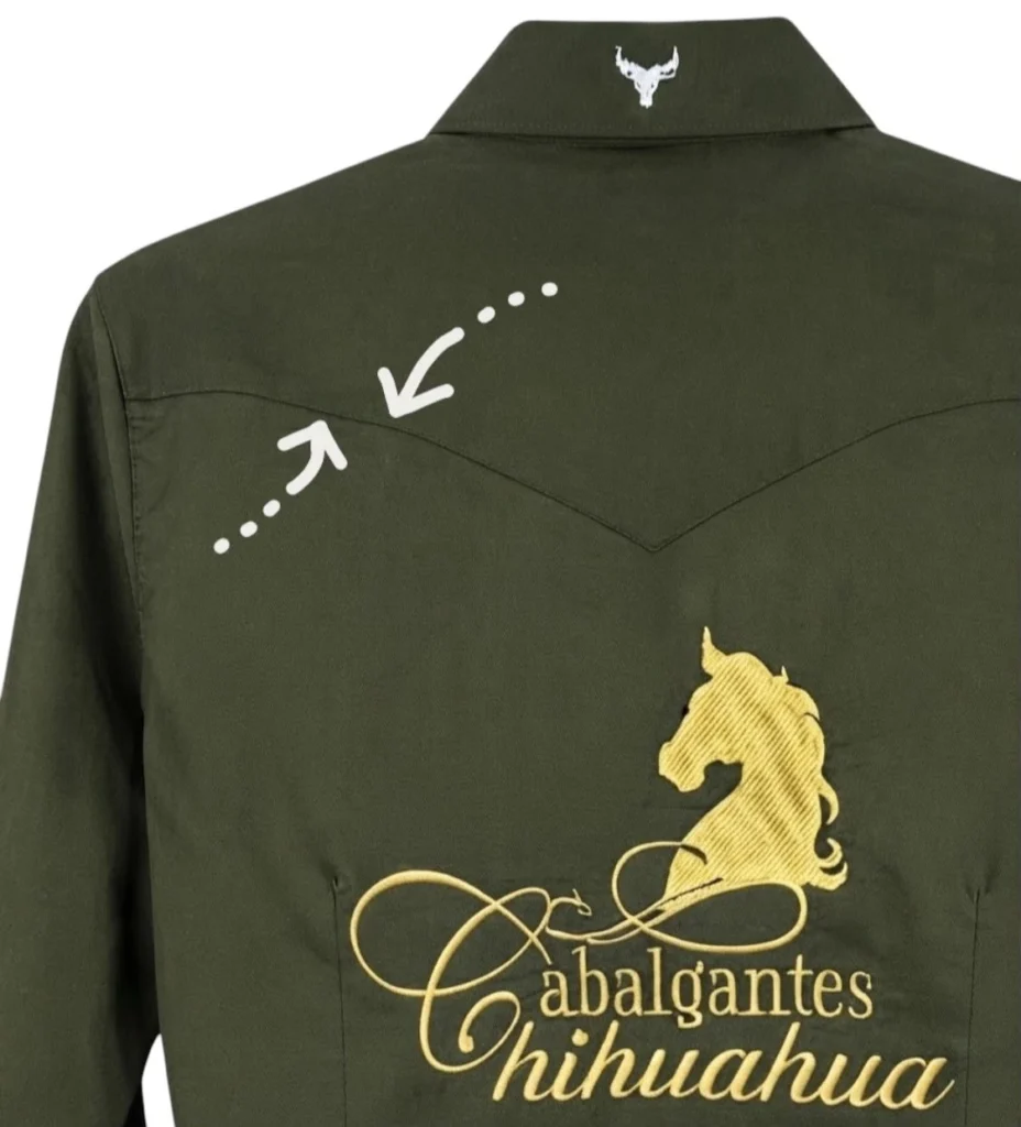 se muestra el canesú en pico ,,detalle de corte vaquero