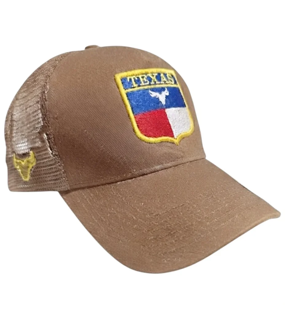gorra color moca con logo bordado escudo de texas