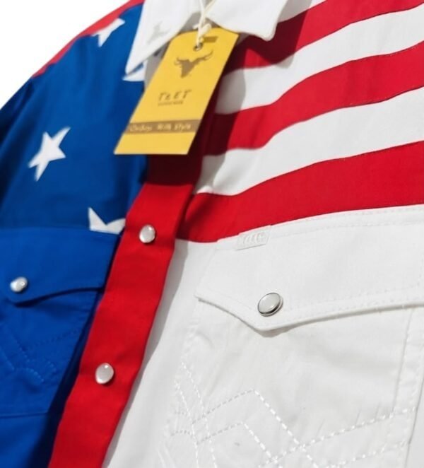 vista a detalle de la parte delantera Camisa Vaquera USA